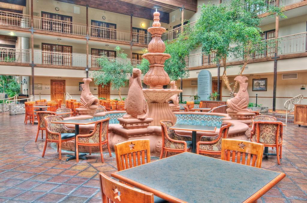 Mcm Elegante Suites Abilene Exterior foto