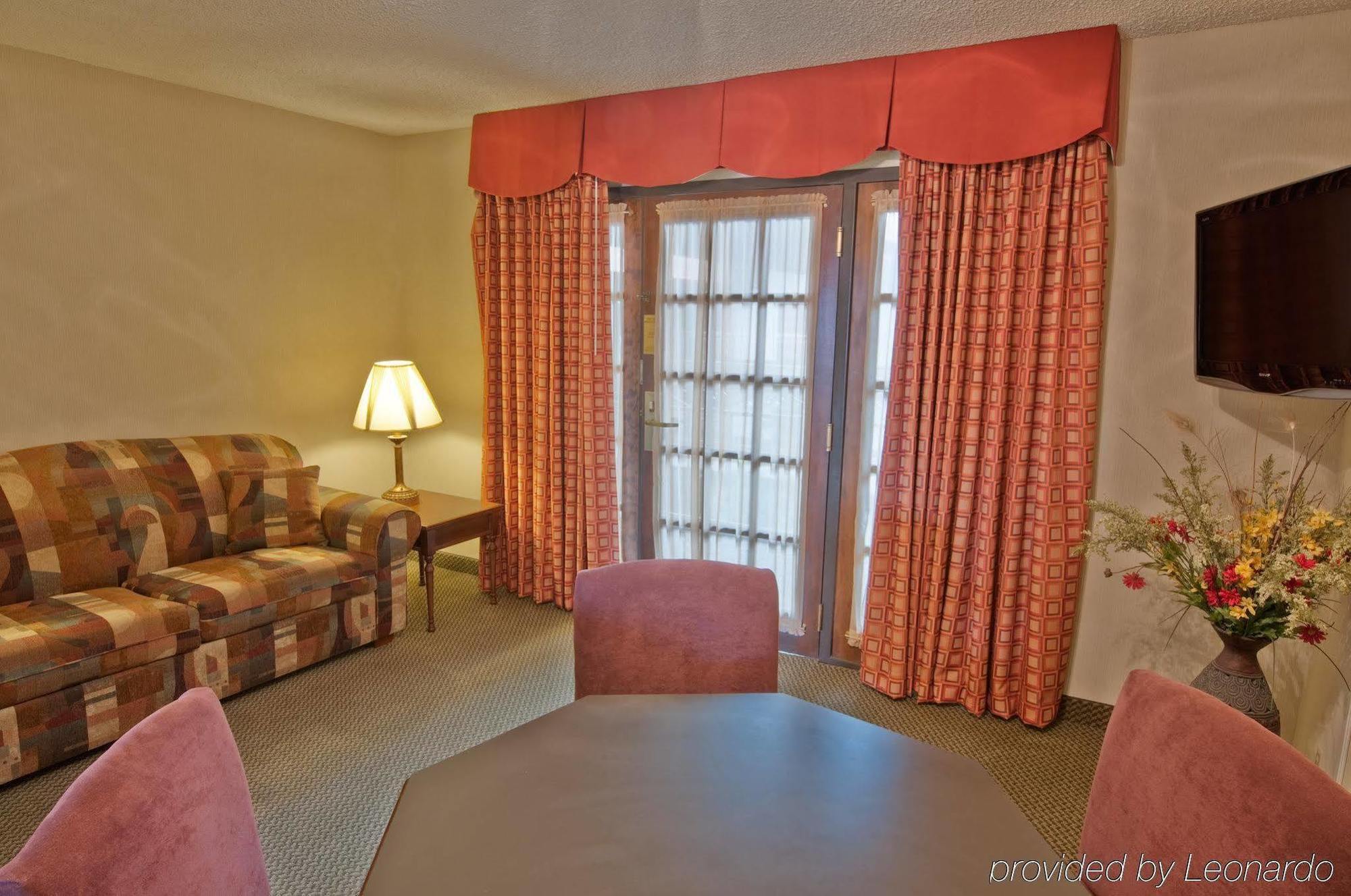 Mcm Elegante Suites Abilene Exterior foto